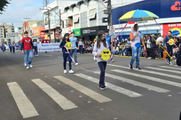 Foto - Desfile Cívico-Militar de Ijuí 2025