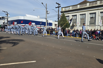 Foto - Desfile Cívico-Militar de Ijuí 2025