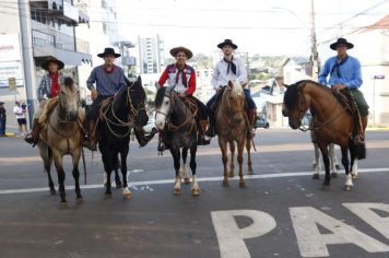 Foto - Desfile 20 de Setembro