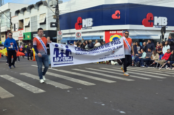 Foto - Desfile Cívico-Militar de Ijuí 2025