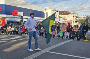 Foto - Desfile Cívico-Militar de Ijuí 2025