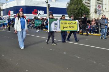 Foto - Desfile Cívico-Militar de Ijuí 2025