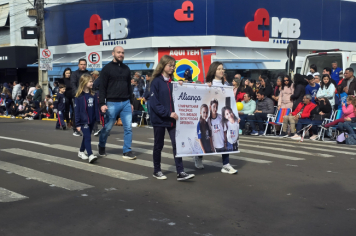 Foto - Desfile Cívico-Militar de Ijuí 2025