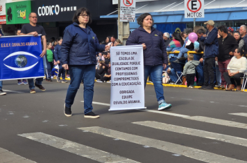 Foto - Desfile Cívico-Militar de Ijuí 2025