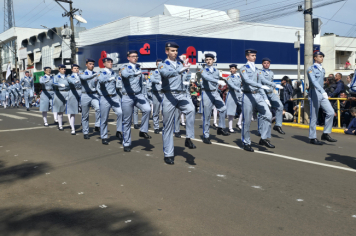 Foto - Desfile Cívico-Militar de Ijuí 2025