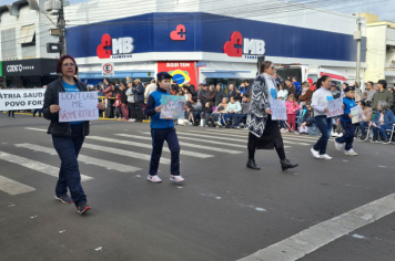 Foto - Desfile Cívico-Militar de Ijuí 2025