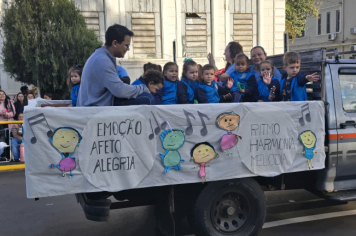 Foto - Desfile Cívico-Militar de Ijuí 2025