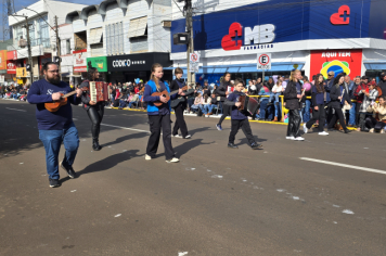 Foto - Desfile Cívico-Militar de Ijuí 2025