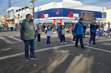 Foto - Desfile Cívico-Militar de Ijuí 2025
