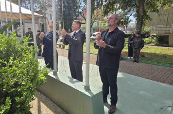 Foto - Desfile Cívico-Militar de Ijuí 2025