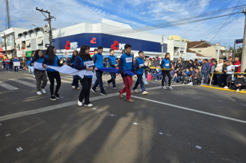 Foto - Desfile Cívico-Militar de Ijuí 2025