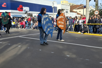 Foto - Desfile Cívico-Militar de Ijuí 2025