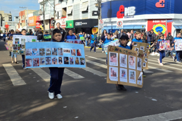 Foto - Desfile Cívico-Militar de Ijuí 2025