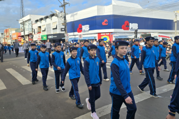 Foto - Desfile Cívico-Militar de Ijuí 2025