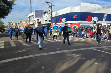 Foto - Desfile Cívico-Militar de Ijuí 2025