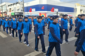 Foto - Desfile Cívico-Militar de Ijuí 2025