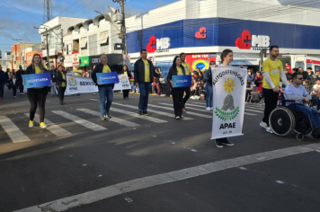 Foto - Desfile Cívico-Militar de Ijuí 2025