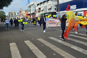 Foto - Desfile Cívico-Militar de Ijuí 2025