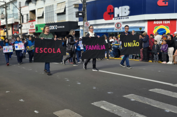Foto - Desfile Cívico-Militar de Ijuí 2025