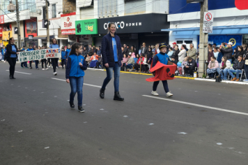 Foto - Desfile Cívico-Militar de Ijuí 2025