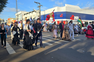 Foto - Desfile Cívico-Militar de Ijuí 2025
