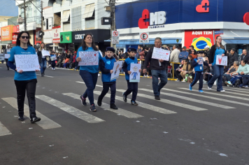 Foto - Desfile Cívico-Militar de Ijuí 2025