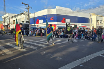 Foto - Desfile Cívico-Militar de Ijuí 2025