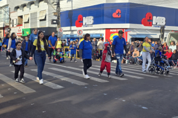 Foto - Desfile Cívico-Militar de Ijuí 2025