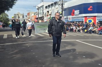 Foto - Desfile Cívico-Militar de Ijuí 2025