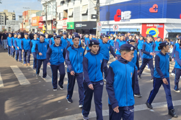 Foto - Desfile Cívico-Militar de Ijuí 2025