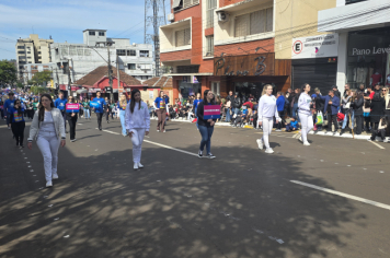 Foto - Desfile Cívico-Militar de Ijuí 2025