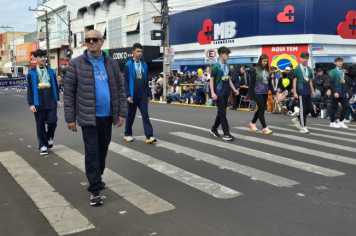 Foto - Desfile Cívico-Militar de Ijuí 2025
