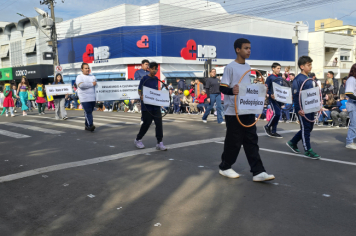 Foto - Desfile Cívico-Militar de Ijuí 2025