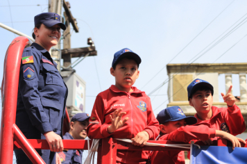 Foto - Desfile Cívico-Militar de Ijuí 2025