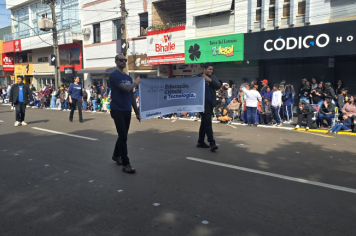 Foto - Desfile Cívico-Militar de Ijuí 2025