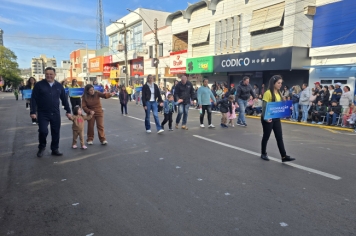 Foto - Desfile Cívico-Militar de Ijuí 2025
