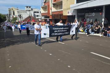 Foto - Desfile Cívico-Militar de Ijuí 2025
