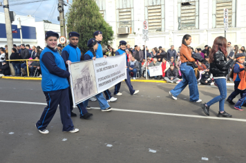 Foto - Desfile Cívico-Militar de Ijuí 2025