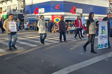 Foto - Desfile Cívico-Militar de Ijuí 2025