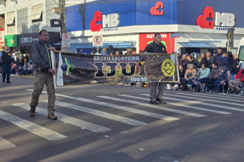 Foto - Desfile Cívico-Militar de Ijuí 2025