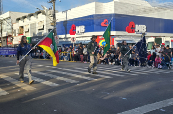 Foto - Desfile Cívico-Militar de Ijuí 2025