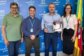 Visita Institucional