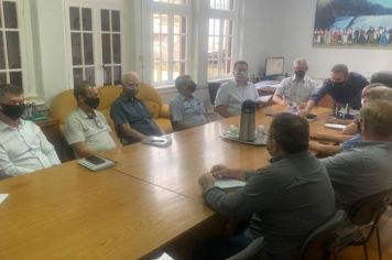 Com o mesmo objetivo!