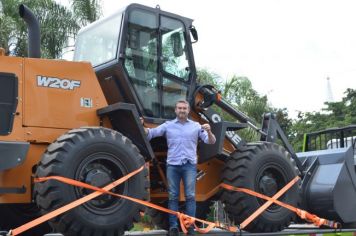 Governo novo, máquina nova!