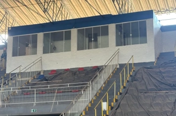 Seguem as obras no Ginásio Municipal