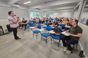 SMEd reúne diretores da rede municipal para alinhamento pedagógico e administrativo