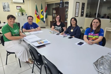SMED e Unijuí planejam ações para incentivar participação da Rede Municipal na MoEduCiTec