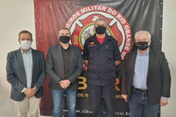 Comando dos Bombeiros!