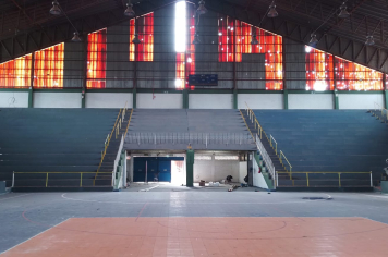 Iniciadas reformas no Ginásio Municipal