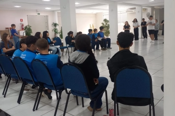 Grêmios estudantis da Rede Municipal participam de encontro formativo